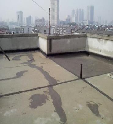苍南漏水维修 楼顶漏水是什么原因，楼顶漏水维修方法是什么?