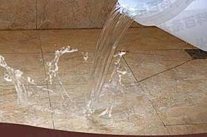 苍南漏水维修 免砸砖防水材料该如何施工